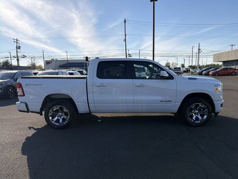 Used 2022 RAM 1500 Big Horn AWD/4WD image 6