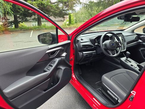 Used 2025 Subaru Impreza 2.0i AWD/4WD image 7