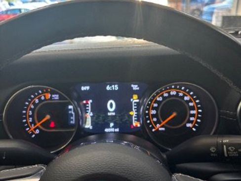 Used 2021 Jeep Gladiator Overland w/ Popular Equipment Package image 12