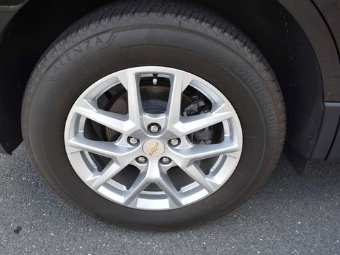 Used 2023 Chevrolet Equinox LT AWD/4WD image 11