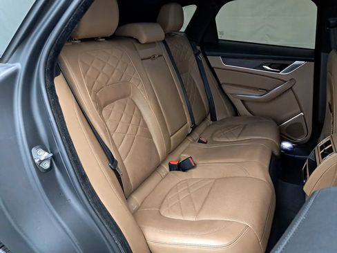 Used 2021 Jaguar F-PACE S AWD/4WD image 37