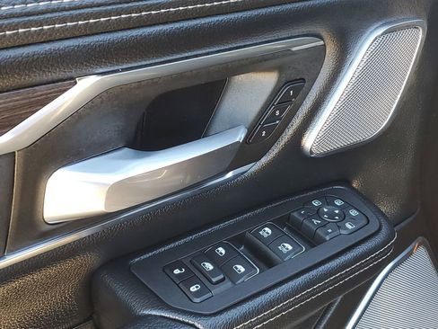 Used 2025 RAM 1500 Laramie w/ Night Edition image 46