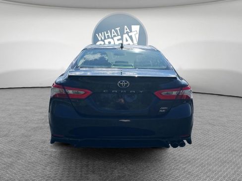 Used 2020 Toyota Camry SE w/ Cold Weather Package AWD/4WD image 4