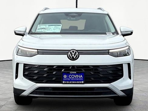 New 2026 Volkswagen Tiguan S image 2