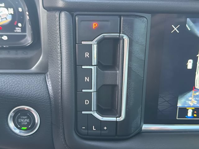Used 2022 GMC Yukon XL Denali w/ Denali Premium Package AWD/4WD image 31