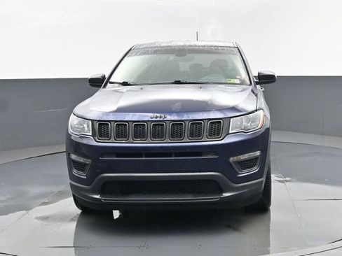 Used 2019 Jeep Compass Sport w/ Cold Weather Group image 22