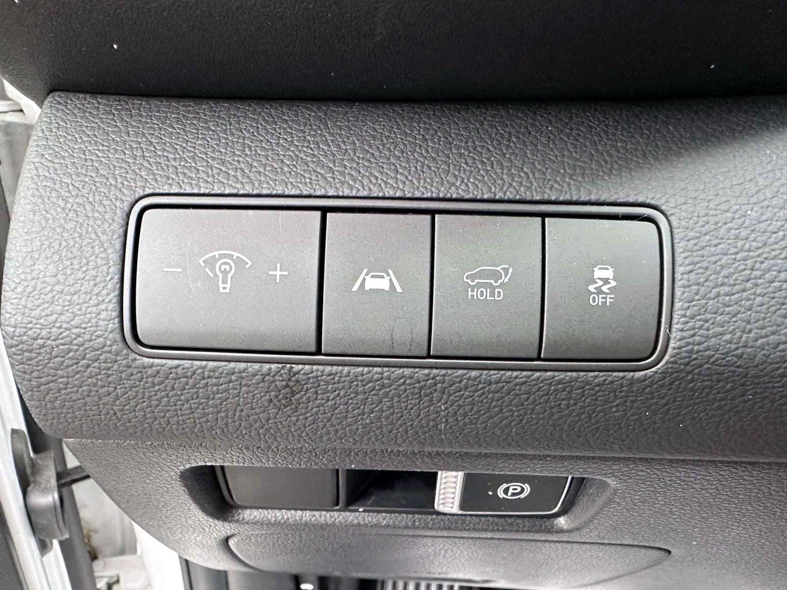 Used 2023 Hyundai Santa Fe XRT AWD/4WD image 16