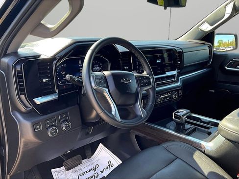 Used 2024 Chevrolet Silverado 1500 RST w/ Convenience Package II image 20