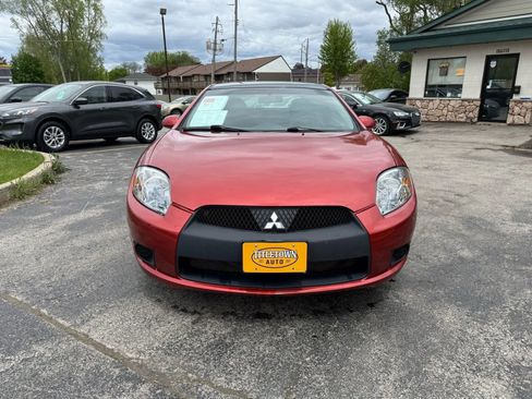 Used 2012 Mitsubishi Eclipse image 8