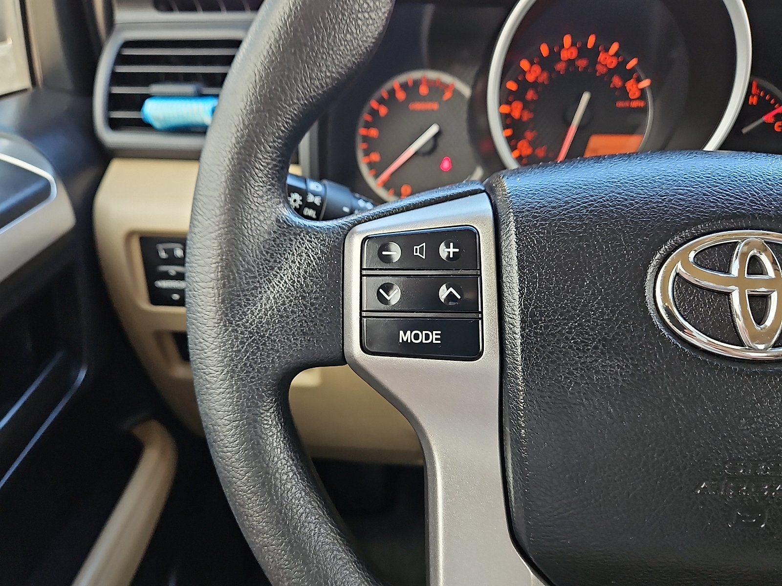 Used 2013 Toyota 4Runner SR5 RWD image 15