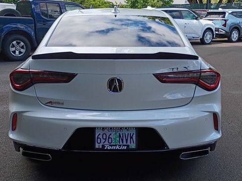 Used 2022 Acura TLX w/ A-SPEC Pkg FWD image 5
