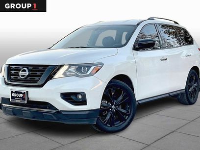 Used 2018 Nissan Pathfinder SL w/ Midnight Edition Package