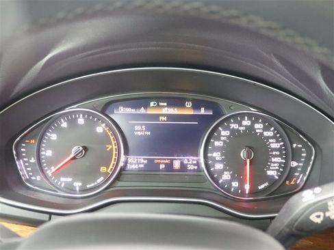 Used 2022 Audi Q5 2.0T Premium AWD/4WD image 33