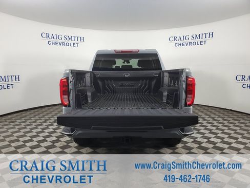 Used 2024 GMC Sierra 1500 Elevation image 18