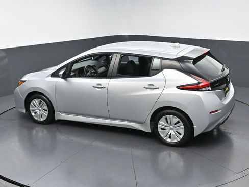 Used 2023 Nissan Leaf S FWD image 41