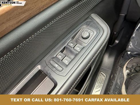 Used 2025 Volkswagen Atlas SE AWD/4WD image 21
