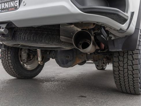 Used 2021 GMC Sierra 3500 Denali w/ Denali Ultimate Package image 25