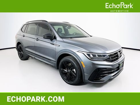 Used 2023 Volkswagen Tiguan SE R-Line AWD/4WD image 1