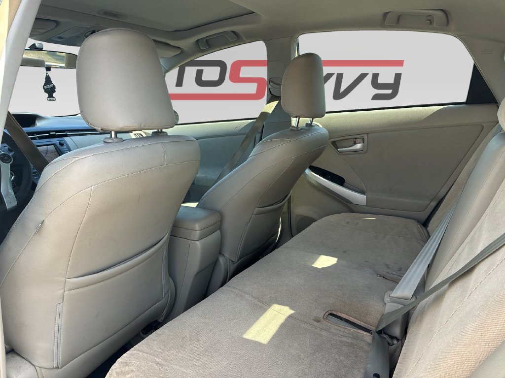 Used 2011 Toyota Prius Three w/ Solar Roof Pkg FWD image 17