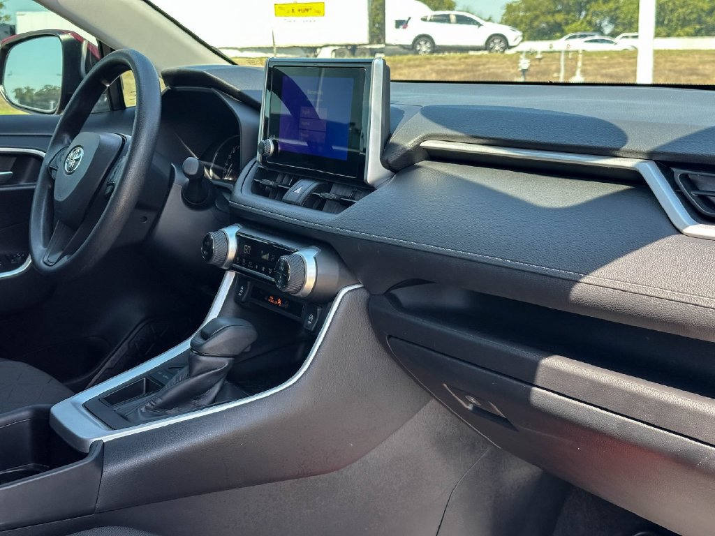 Used 2023 Toyota RAV4 XLE w/ Convenience Package FWD image 22