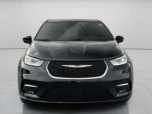 New 2025 Chrysler Pacifica Select FWD image 11