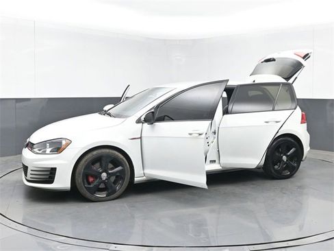 Used 2017 Volkswagen GTI S image 51