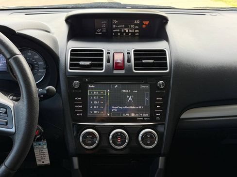 Used 2016 Subaru Forester 2.5i Limited AWD/4WD image 26