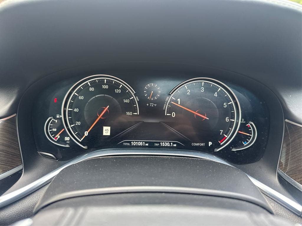 Used 2016 BMW 740i RWD image 16