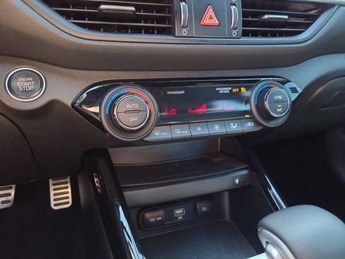 Used 2023 Kia Forte GT-Line w/ GT-Line Premium Package FWD image 24