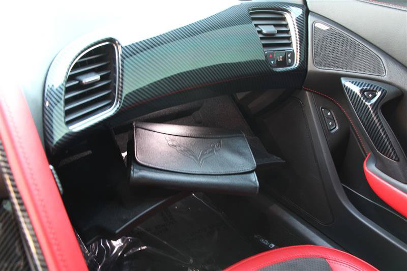 Used 2018 Chevrolet Corvette Z06 RWD image 32