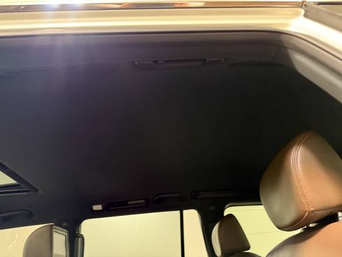 Used 2019 Nissan Armada Platinum w/ Captain's Chairs Package AWD/4WD image 10