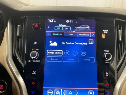 Used 2020 Subaru Outback Premium AWD/4WD image 4