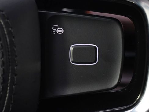 New 2026 Lincoln Navigator L Reserve AWD/4WD image 32