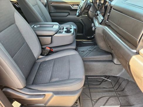 Used 2023 Chevrolet Silverado 1500 LT image 14