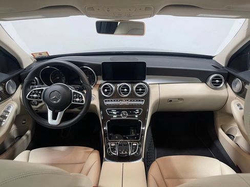 Used 2019 Mercedes-Benz C 300 4MATIC Sedan image 30
