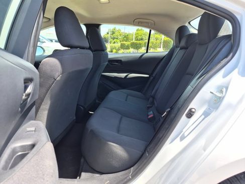 Used 2024 Toyota Corolla LE FWD image 17