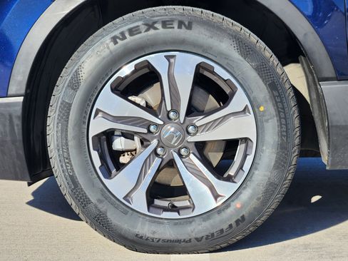 Used 2020 Honda CR-V LX image 11