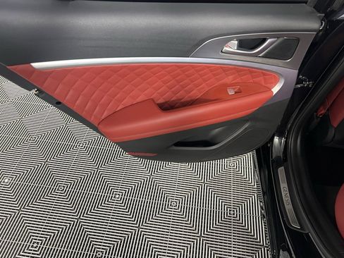 Used 2025 Genesis G70 3.3T Advanced w/ Sport Prestige Package image 30