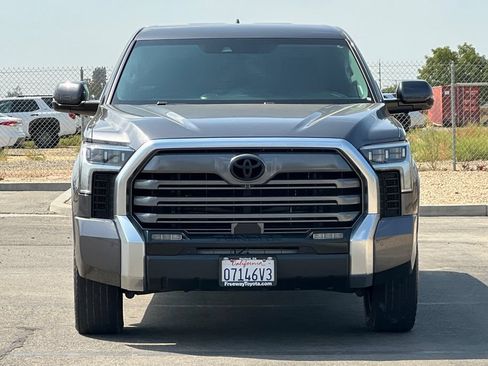 Used 2023 Toyota Tundra Limited AWD/4WD image 11