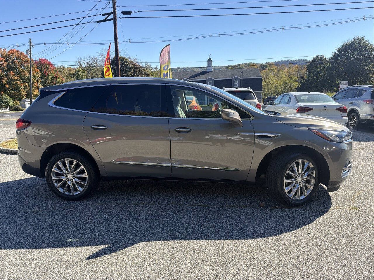 Used 2018 Buick Enclave Premium w/ Experience Buick Package AWD/4WD image 6