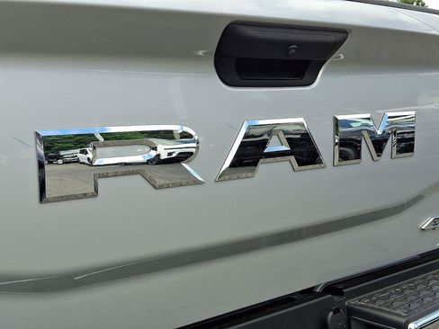 New 2026 RAM 3500 Tradesman AWD/4WD image 17