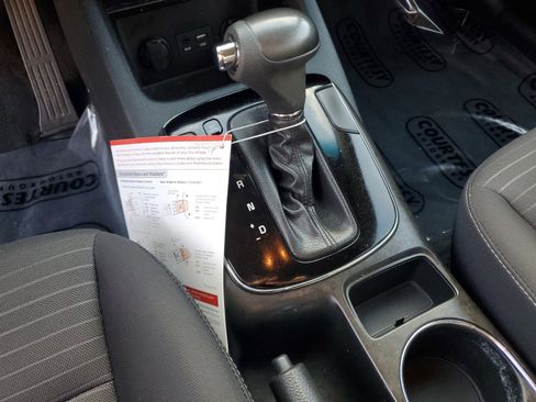 Certified 2018 Kia Forte LX w/ LX Popular Package image 25