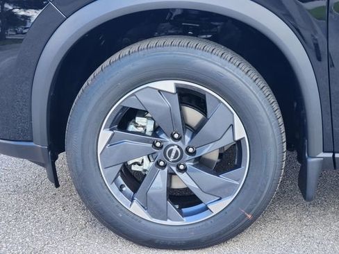 New 2026 Nissan Rogue SV w/ SV Premium Package image 7