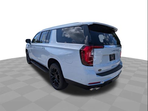 New 2026 GMC Yukon XL Denali AWD/4WD image 6