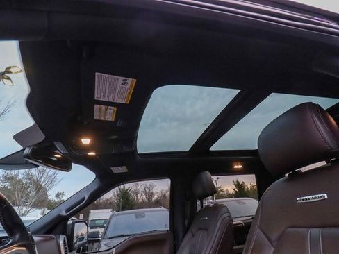 Used 2015 Ford F150 Platinum w/ Technology Package image 12