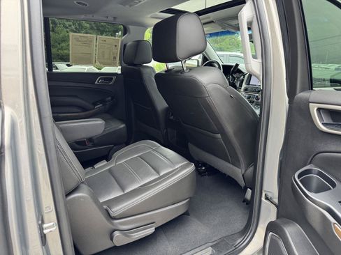 Used 2019 GMC Yukon XL Denali RWD image 16