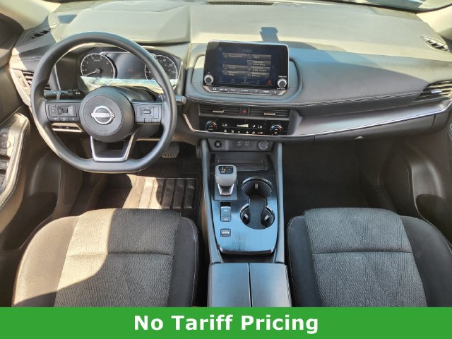 Used 2024 Nissan Rogue SV FWD image 25