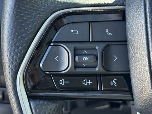 Used 2022 Toyota Tundra Limited image 25