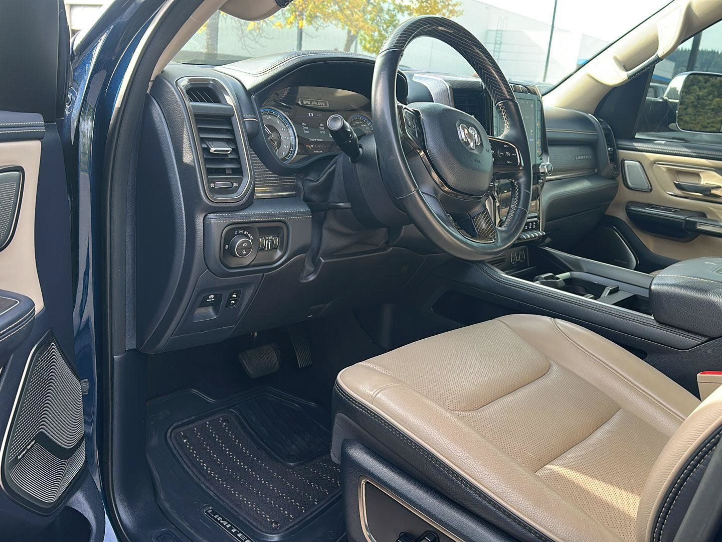 Used 2019 RAM 1500 Limited AWD/4WD image 7