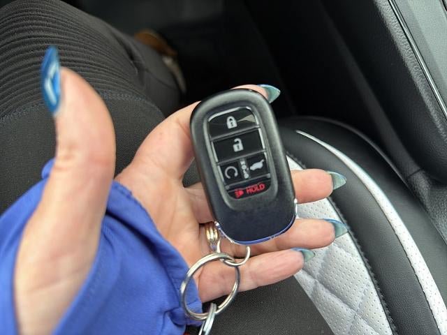 Used 2025 Honda CR-V Sport Touring image 28